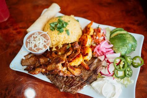 caliente mexican grill.